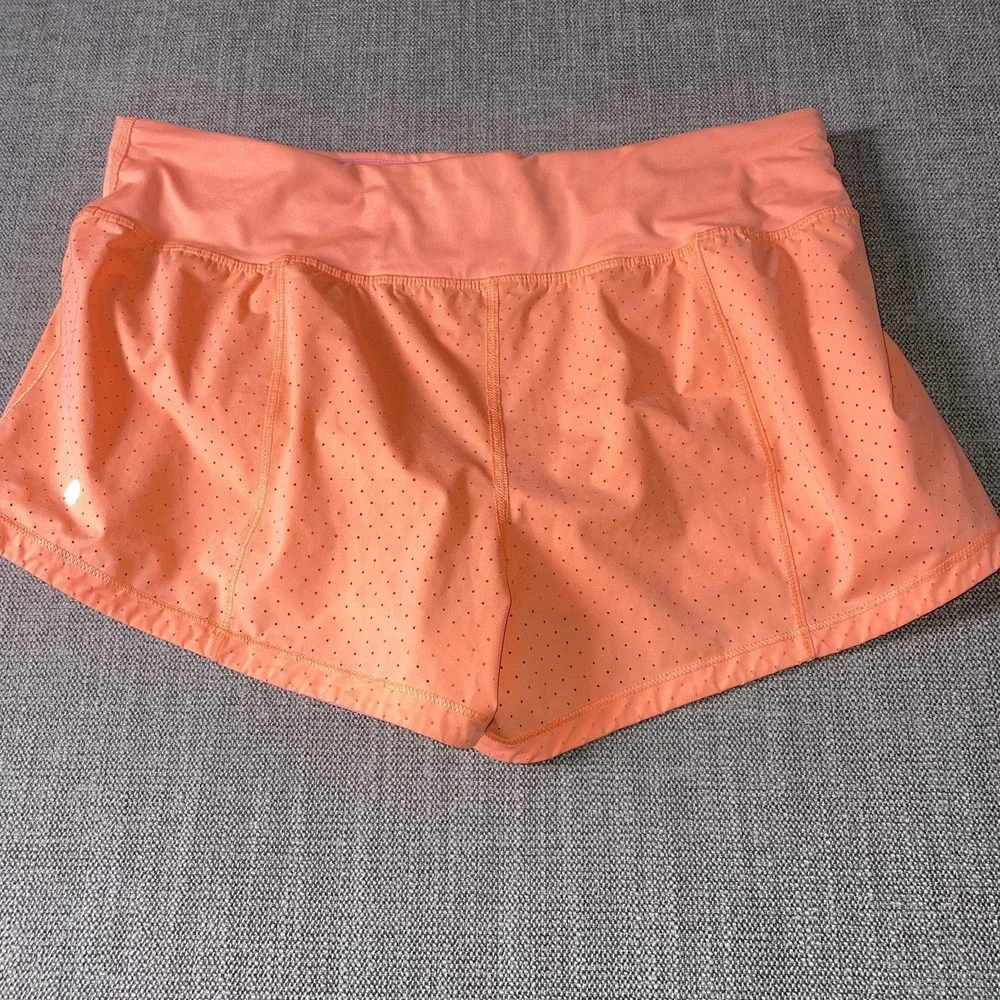 Lululemon Final Lap Running Shorts Womens 10 Pink Lined Athletic Fit Laser Cut